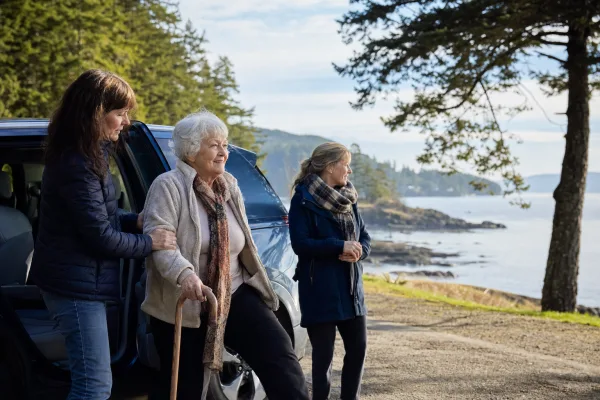 Rural scenic drives for Deep Cove senior home care