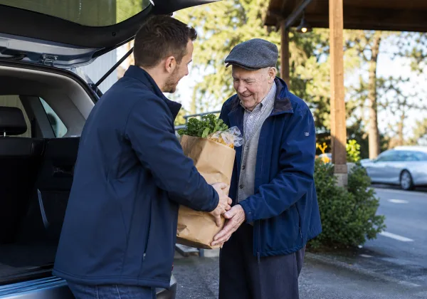Duncan senior home care near shopping and errands