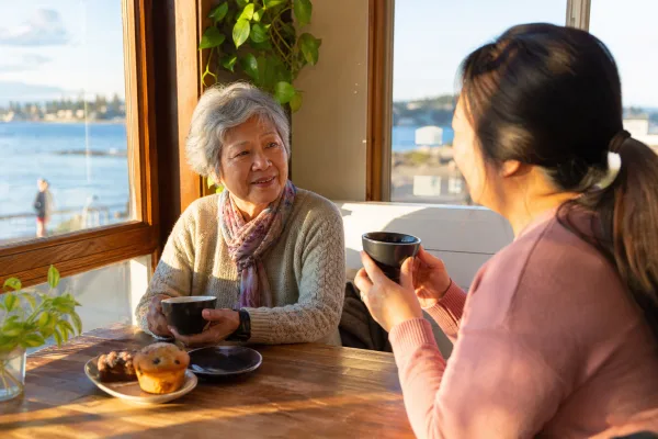 Local cafe outing for Fernwood Hillside senior home care